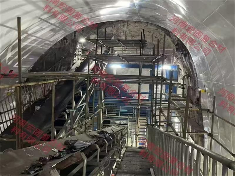 聚丁烯復合板施工現場